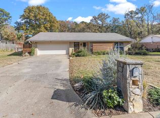 2904 Granite Dr, Longview, TX 75604