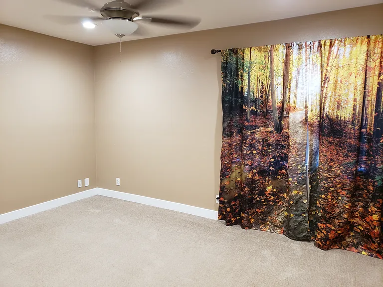 21110 Lycoming St — Photo 37