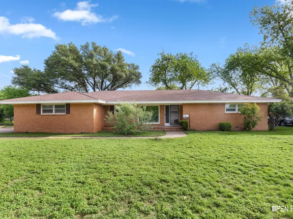 723 Maple St, Burkburnett, TX 76354