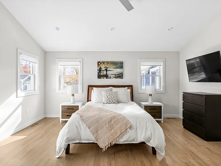 43 Homewood Dr — Photo 9