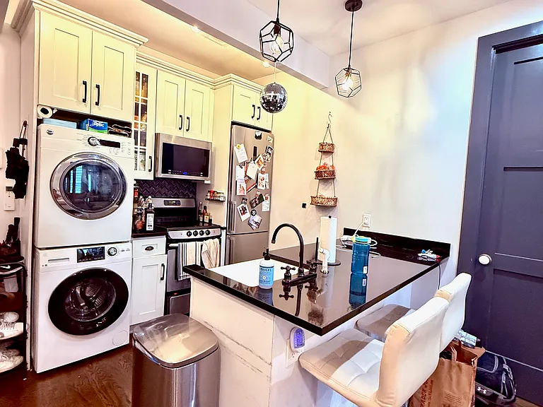 119 Kent Ave #2G — Photo 1