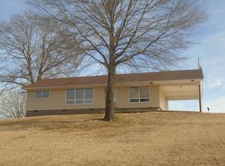 1283 Lower Jackson Rd, Bells, TN 38006