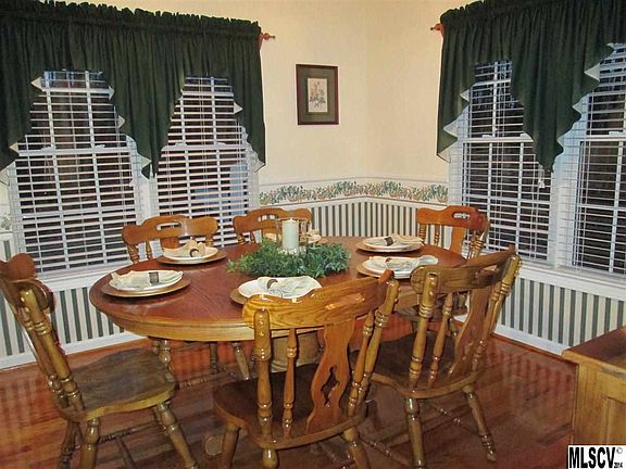 4th image of 4320 Country Ln