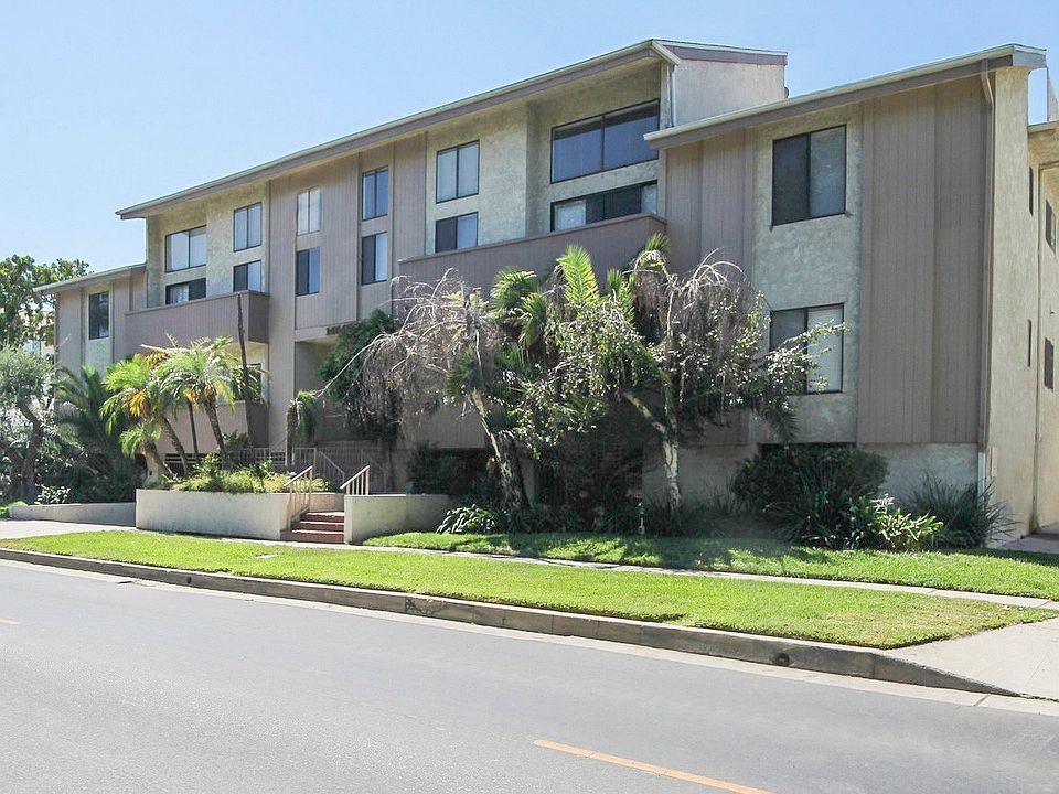 1st image of 14540 Dickens St APT 203