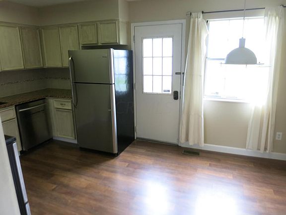 4th image of 2424 Hannaway Ln
