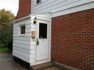 2nd image of 129 E Prospect Ave