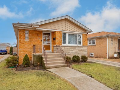 4939 N New England Ave, Chicago, IL, 60656