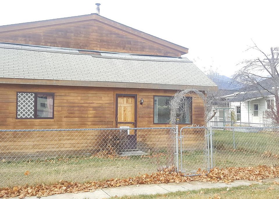 1st image of 505 College St