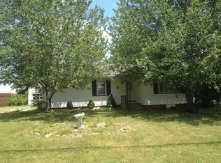 713 W Main St, Sugarcreek, OH 44681