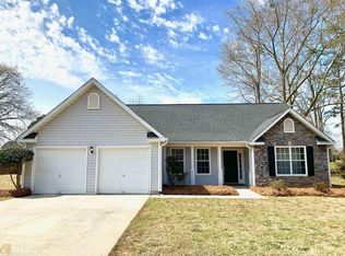 136 River View Ct, Hampton, GA 30228