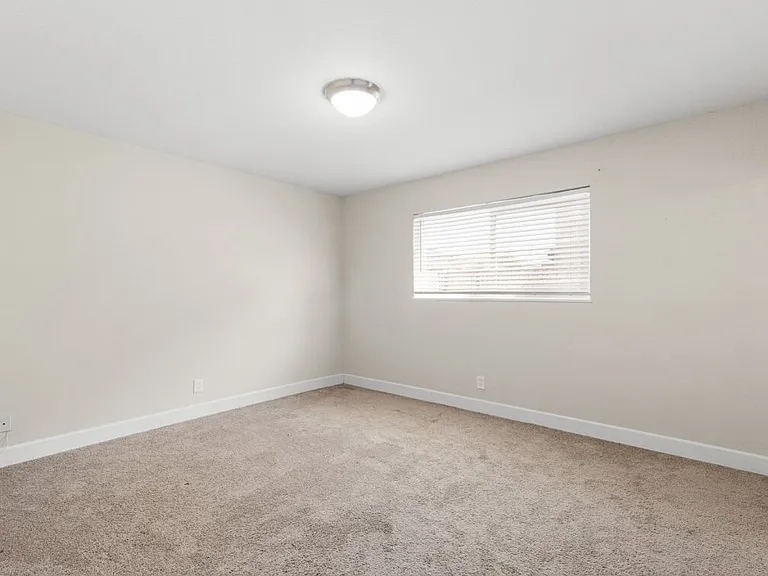 2557 Sir Francis Drake Blvd #1 — Photo 7