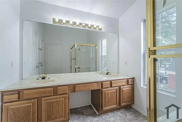2500 Country Creek Ln — Photo 16