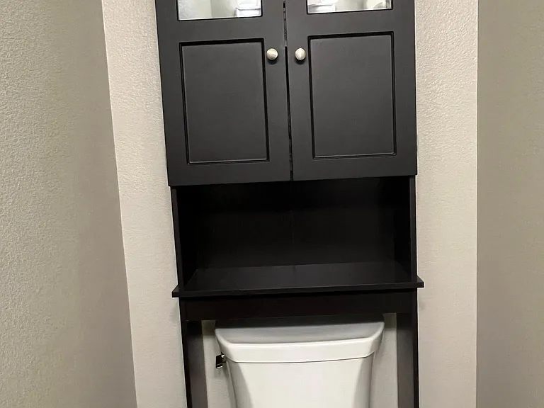 1/2 bath