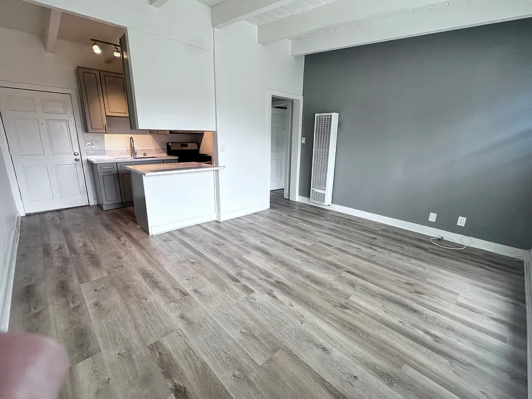 3711 Artesia Blvd #10 — Photo 4