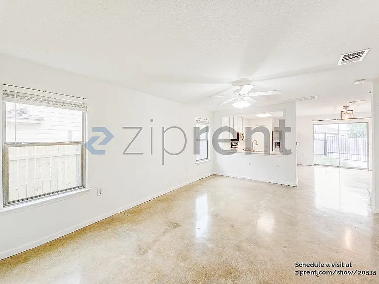 5803 Viewpoint Dr — Photo 3