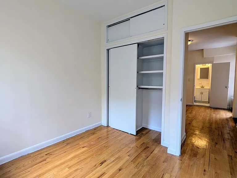 506 E 82nd St #17 — Photo 2