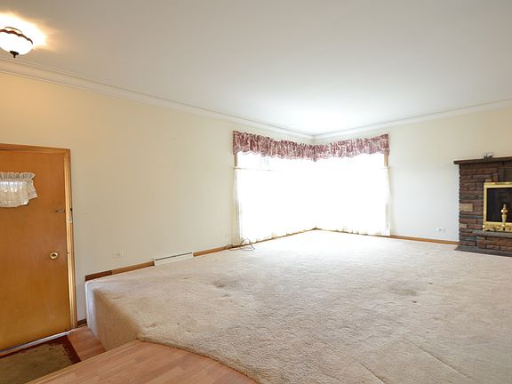 3rd image of 3333 W Clark Dr