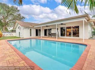 11248 NW 21st St, Coral Springs, FL 33071