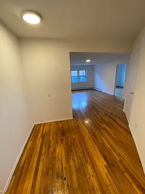 Rented by Worth Property Group | media 15