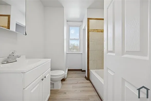 1871 E Tulpehocken St #2 — Photo 6