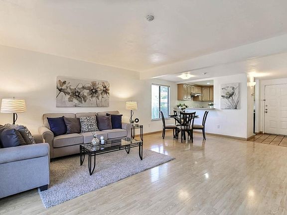4th image of 6137 Joaquin Murieta Ave