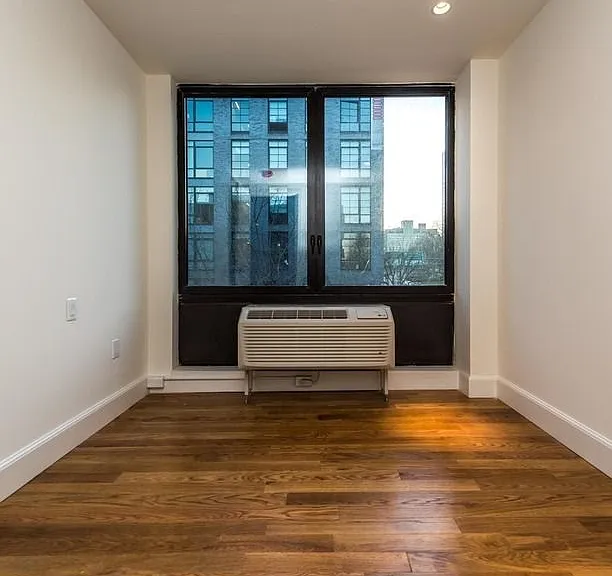 1 Duffield St #319 — Photo 2