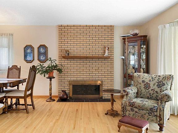 4th image of 11219 E Wilson Rd SE