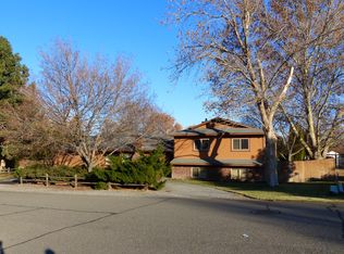 1101 S Taft St, Kennewick, WA 99338