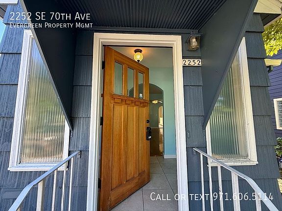 3rd image of 2252 SE 70th Ave