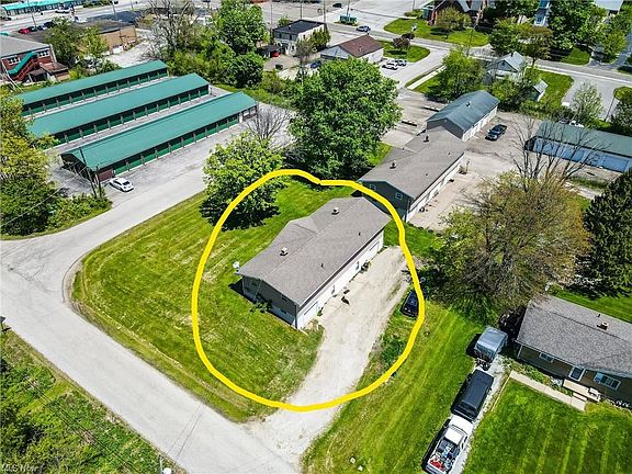 5th image of 3096 Jackson Dr
