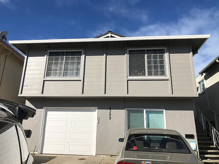 4399 Callan Blvd — Photo 3