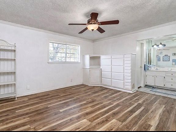 5th image of 2834 Chimney Rock Ln