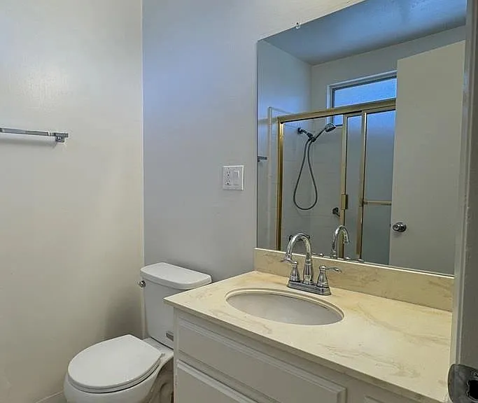 5292 Newcastle Ave #25 — Photo 15