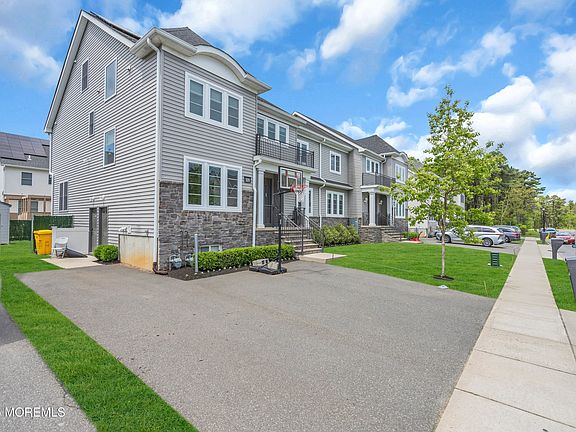 2nd image of 109 Northfield Drive