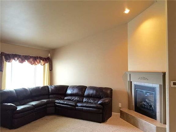 2nd image of 3862 Avenue D #4