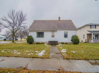 403 W 3rd St, Kimberly, WI 54136