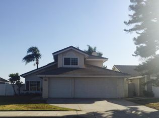 29093 River Run Ln, Highland, CA 92346