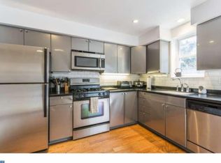 162 Sigel St, Philadelphia, PA 19148