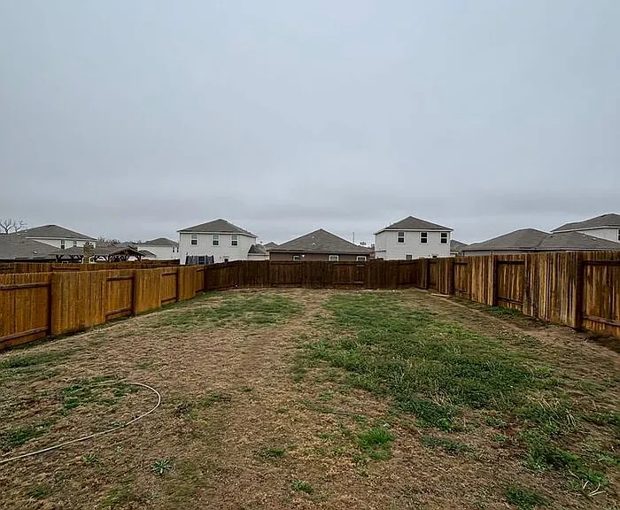 132 Stratton Ln — Photo 25
