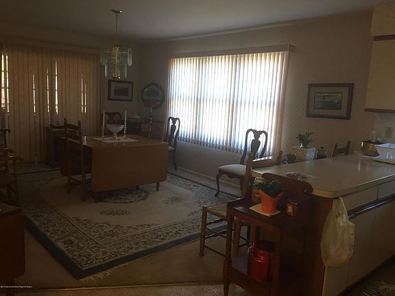 2nd image of 76 Woodshill Dr N #1000