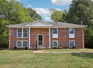 312 Honeyhill Dr, Nashville, TN 37217
