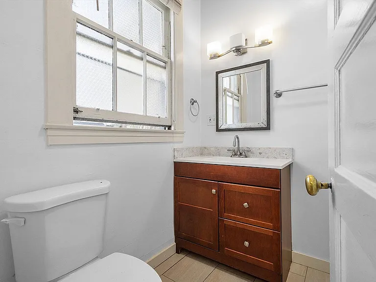 1801 Alameda Ave #A — Photo 15