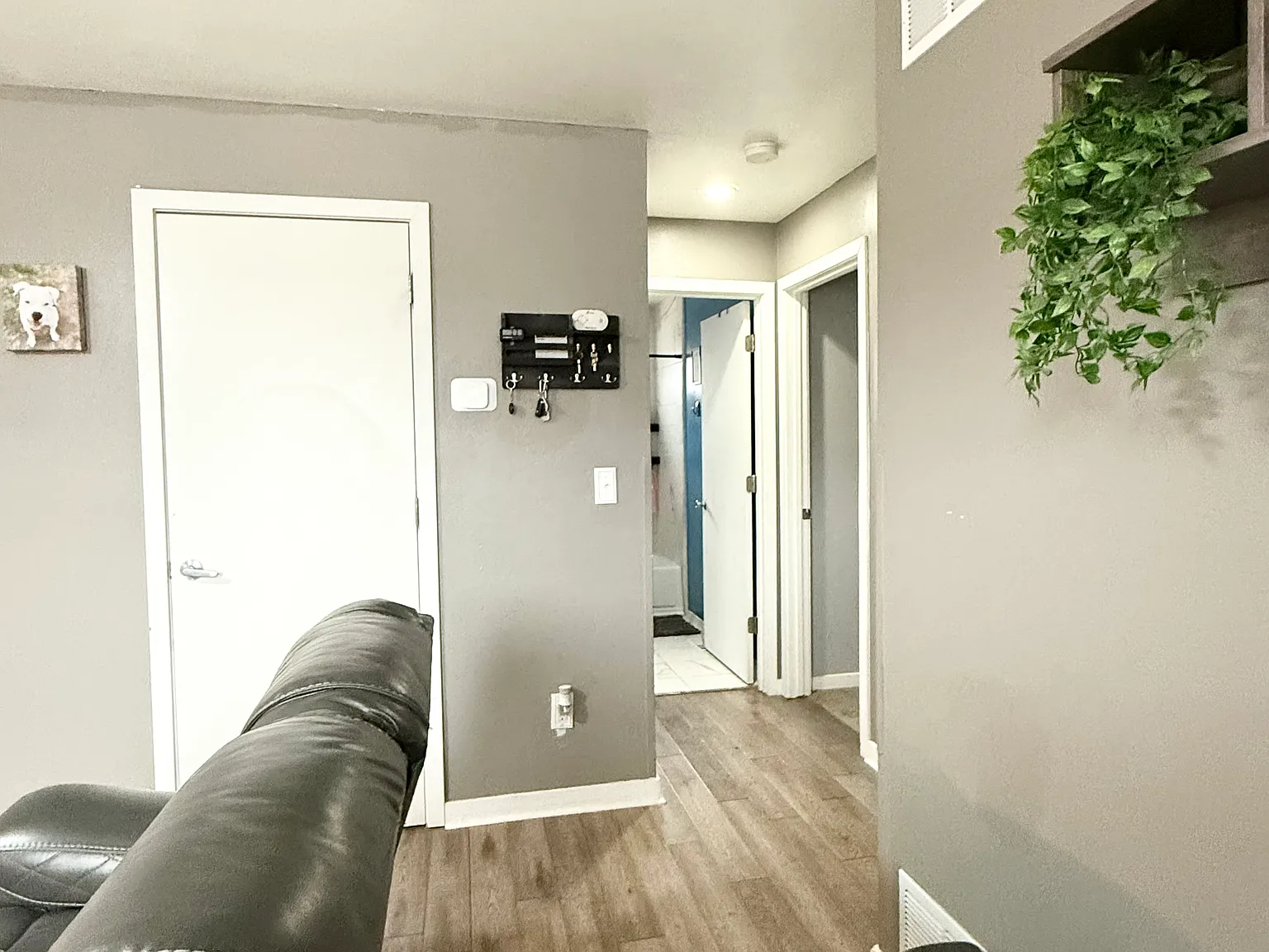 3 bed, 1152 sqft, $2,500 — Photo 4