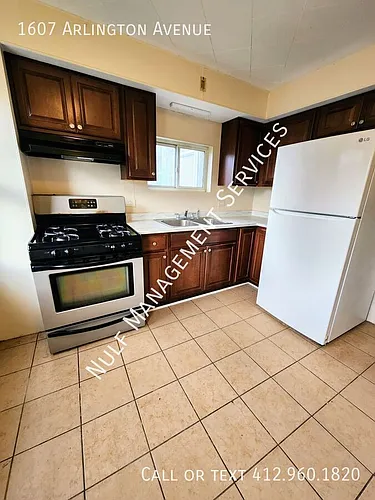 1607 Arlington Ave Photo 1