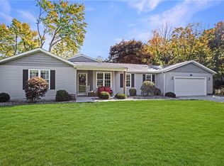 1885 Knight Rd, Akron, OH 44306