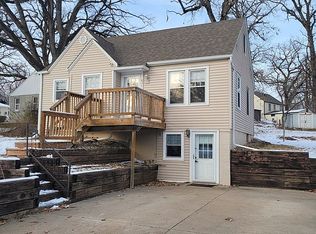 621 Oakmont Dr, Plattsmouth, NE 68048