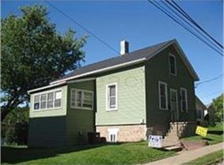 450 Valeria St #HOUSE, Dubuque, IA 52001