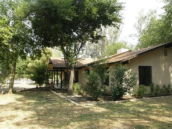 4th image of 8867 W Mount Whitney Ave