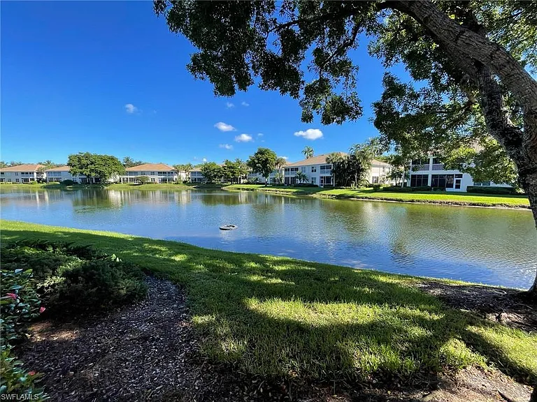 784 Carrick Bend Cir #101 — Photo 26