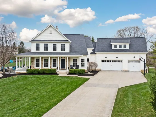 2300 Cove Point Ct, Powell, OH 43065